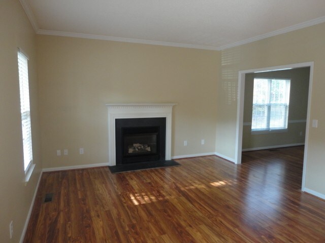 Foto del edificio - 4796 Corinthian Way