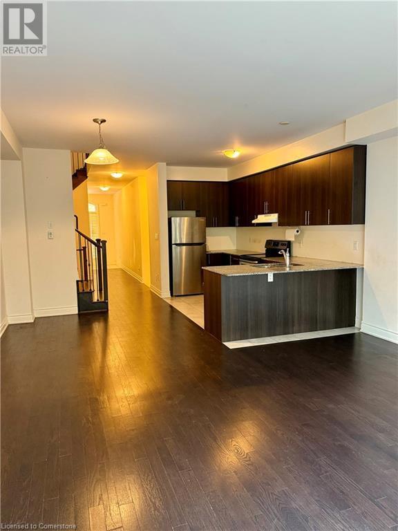 Building Photo - 80 Lady Evelyn Cres