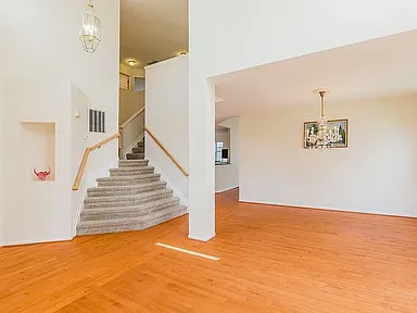 Foto del edificio - 47086 Garrett Pl