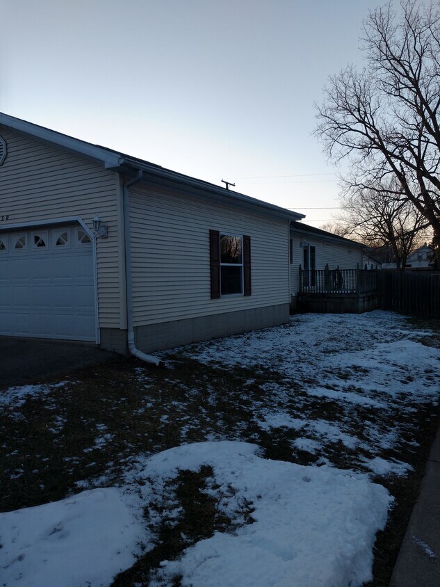 830 Hubble St, Monroe, MI 48161 House Rental in Monroe, MI