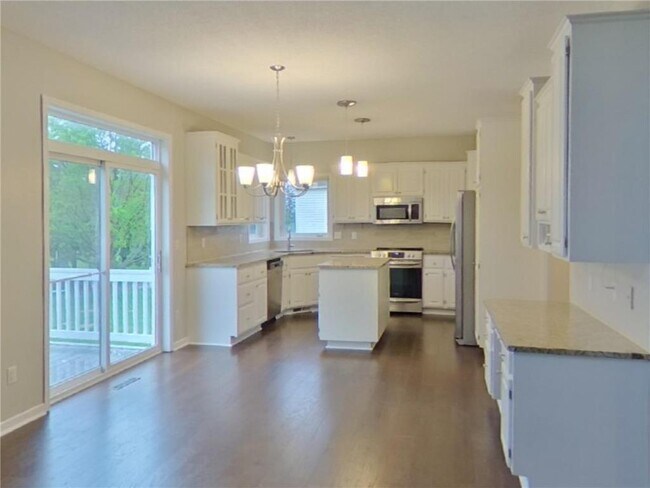 Foto del edificio - 8970 Windsor Cir