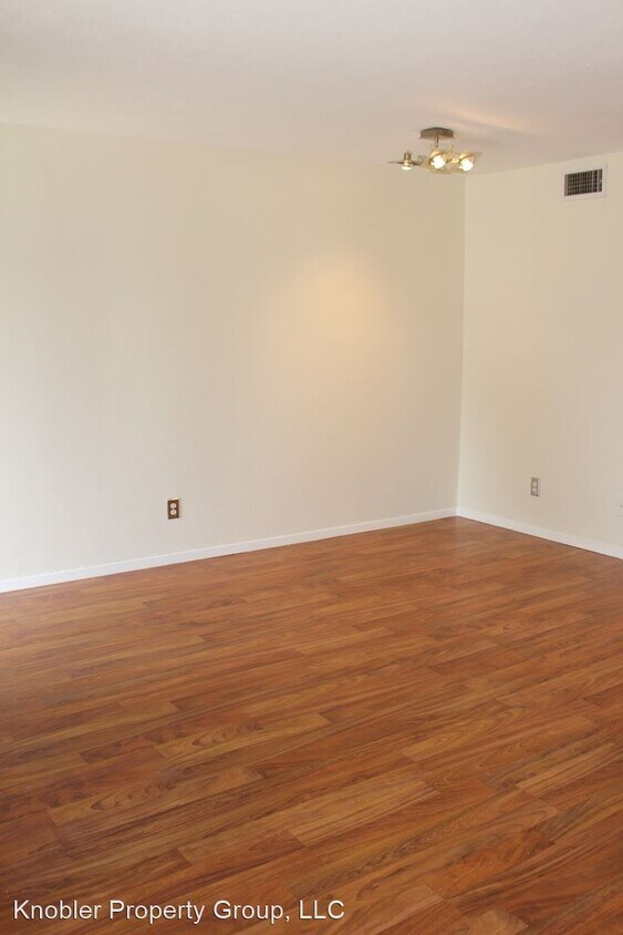 Primary Photo - 4107 Avondale Ave