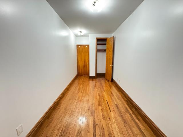 Foto del edificio - 2 bedroom in Brooklyn NY 11215