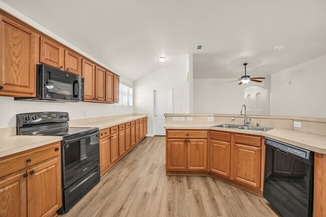 Foto del edificio - 2005 Ridgeview Ct