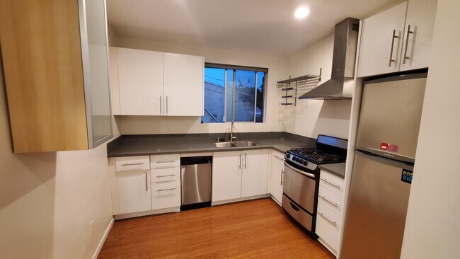 Cocina - 2920 Marsh St