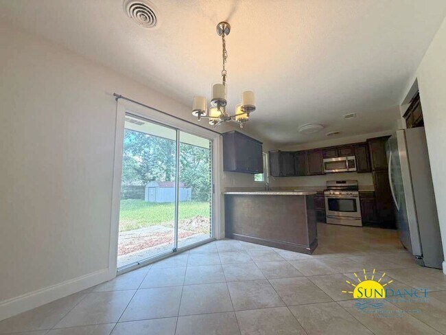 Foto del edificio - Gorgeous 3 Bedroom Home in Fort Walton Beach!