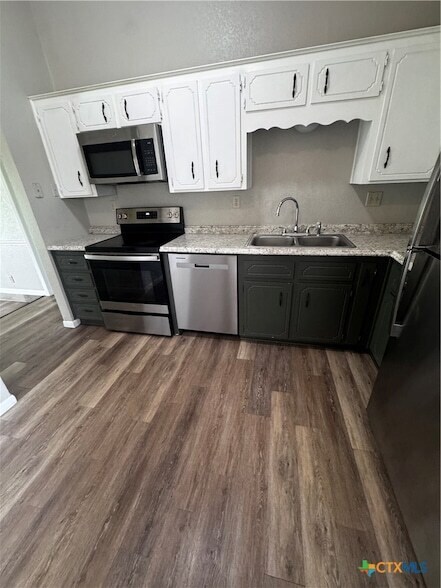 Foto del edificio - 4505 River Oaks Dr