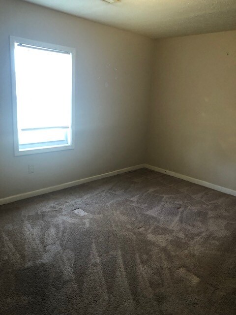 dormitorio 1 - 2415 Richard St