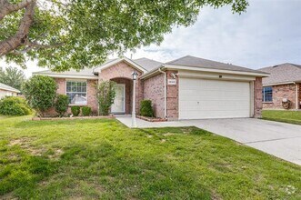 Building Photo - 14144 Filly St