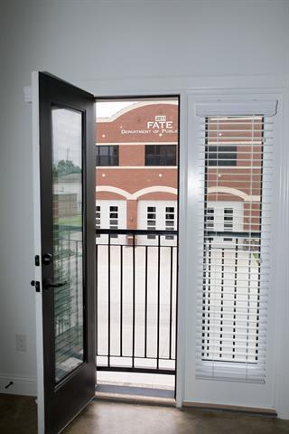 Foto del edificio - 131 E Fate Main Pl
