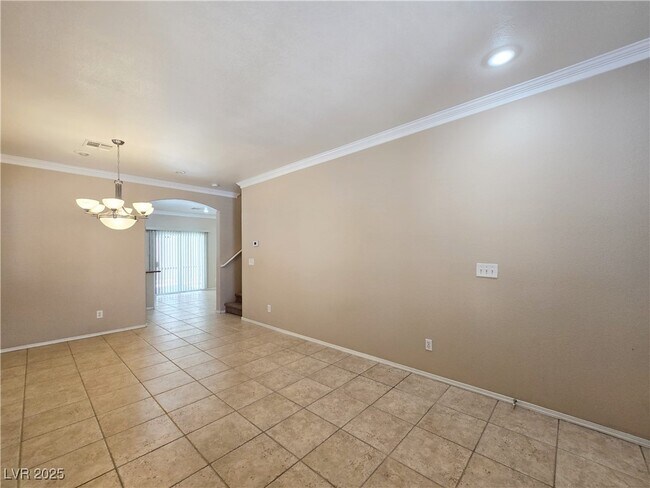 Foto del edificio - 5431 W Hasley Canyon Ave