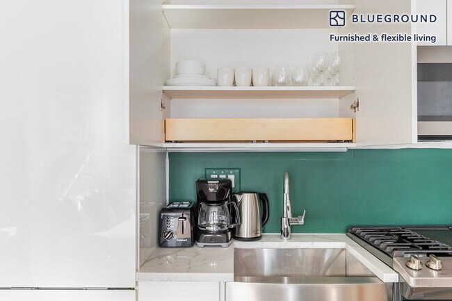 Foto del edificio - 51 Leroy St