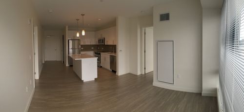 Building Photo - 219 Western Ave