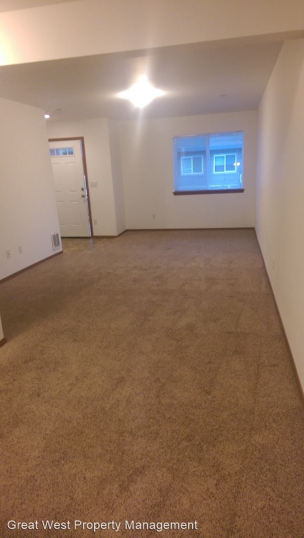 Foto del edificio - 9402 Lawndale Ave SW