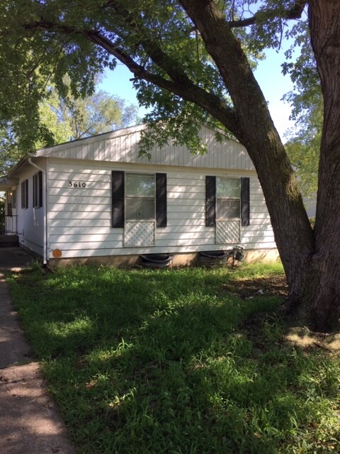 Foto principal - 3610 SE 8th Terrace