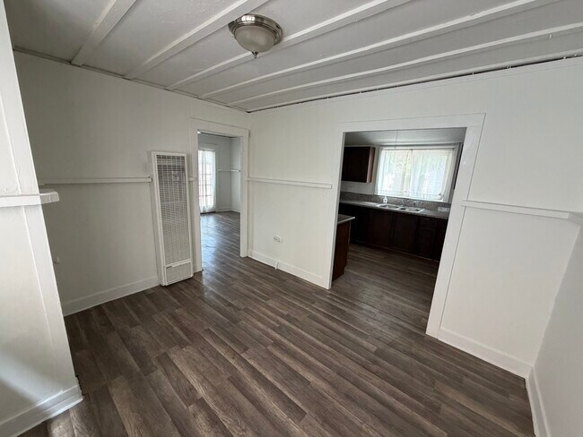 Foto del edificio - 444 N Catalina Ave