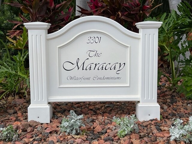 Building Photo - 3301 NE 32nd Ave