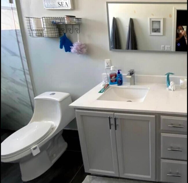 Master bathroom - 22743 SW 88th Path