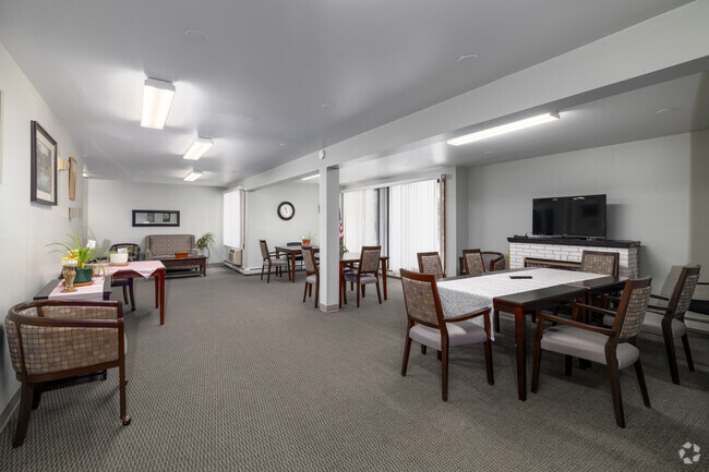 Clubhouse - Evergreen Square of Cudahy - Senior/Disabled