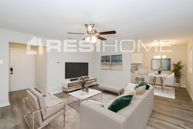 Foto del edificio - 12308 Spring Branch Dr