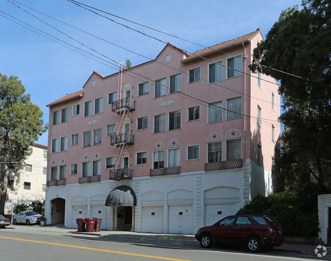 St. Maarten Apartments 400 Santa Clara Ave Oakland, CA Apartments