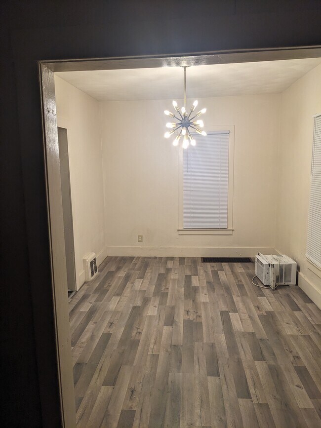 Foto del edificio - 1232 4th St