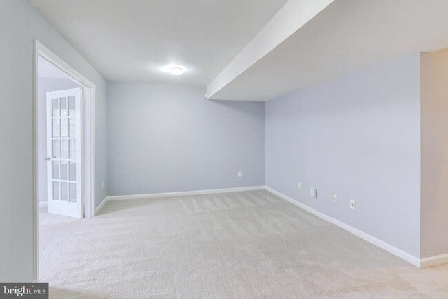 Building Photo - 26122 Lands End Dr