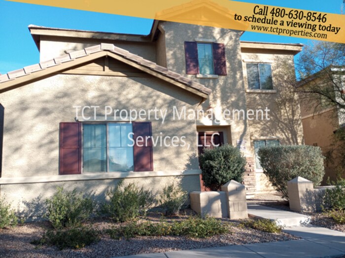 Primary Photo - 3 Bed/2.5 Bath Home with Newer Paint, Floo...