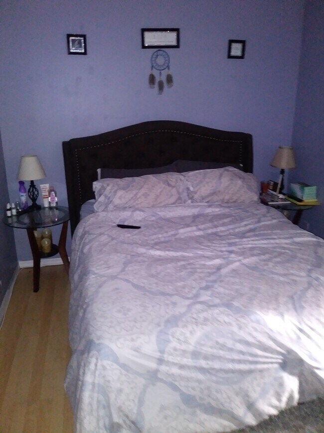 Foto del edificio - 72 Woodbine Dr