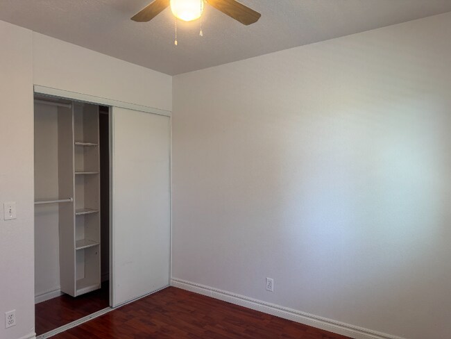 Foto del edificio - 21496 Firwood