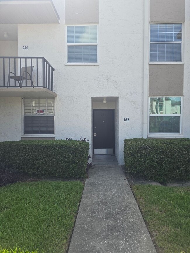 Building Photo - 108 Clocktower Dr