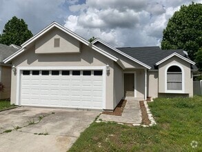 Building Photo - 9981 Triple Crown Cir