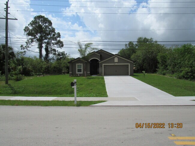 Building Photo - 684 Osmosis Dr