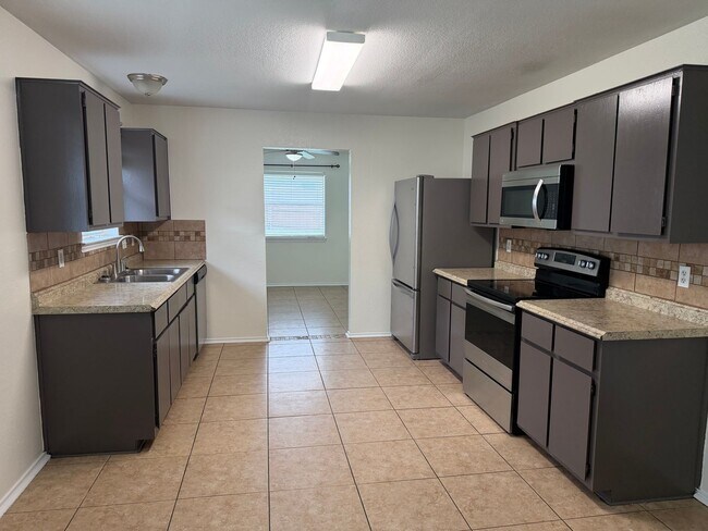 Foto del edificio - 2602 BigLeaf Dr...  LONGHORN PROPERTIES... 254-526-0382