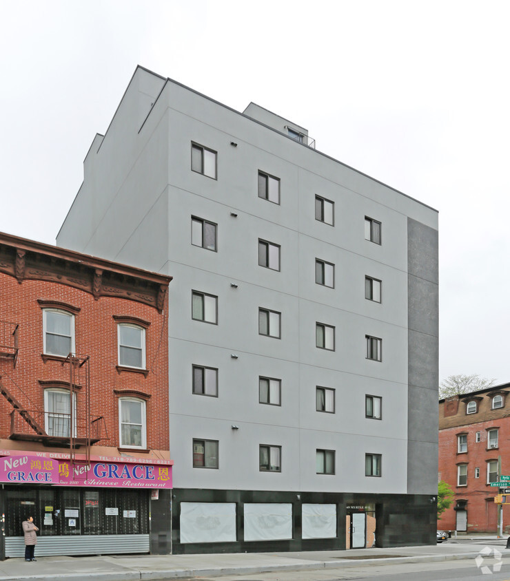 Building Photo - 549 Myrtle Ave