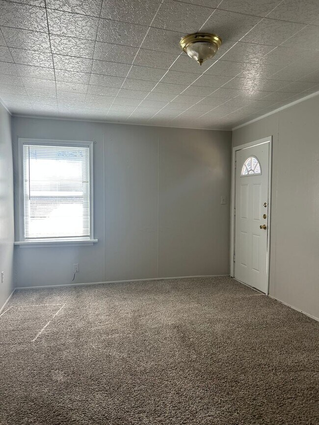 Foto del edificio - Cozy Country Club Home