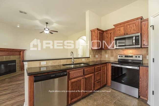 Photo - 1541 NW 125th St House