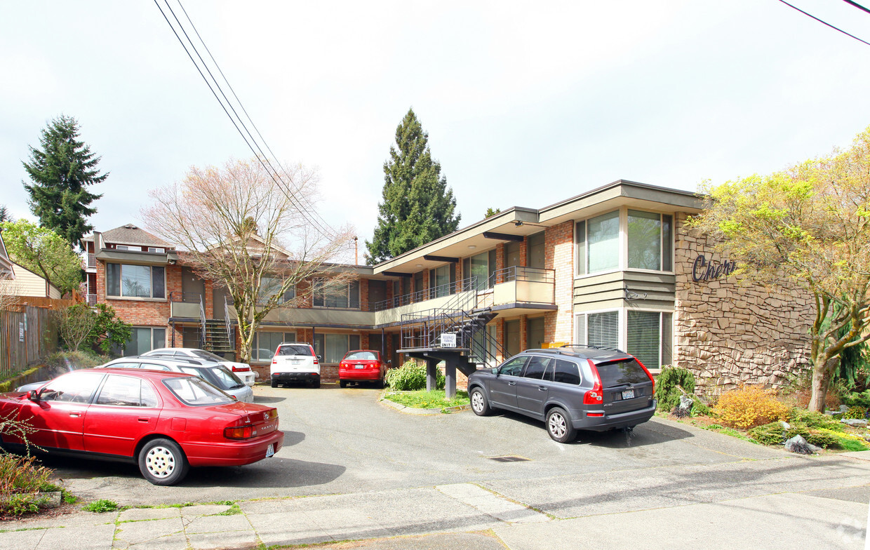 Primary Photo - Cheri Plaza Apartments
