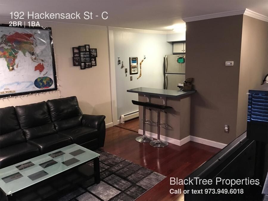 192 Hackensack St, East Rutherford, NJ 07073 Townhome Rentals in East