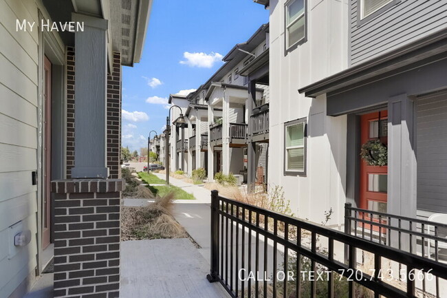 Building Photo - 1320 Hoyt St