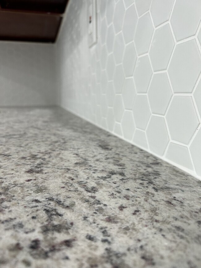 Building Photo - 122 Shephard Ave