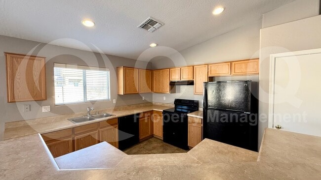 Building Photo - 15242 N 174th Dr