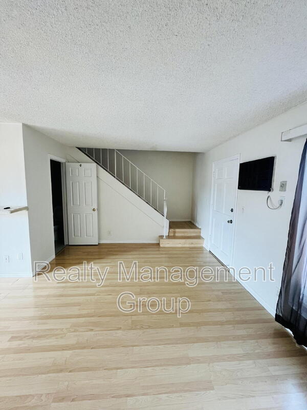 Foto del edificio - 4800 Williamsburg Ln