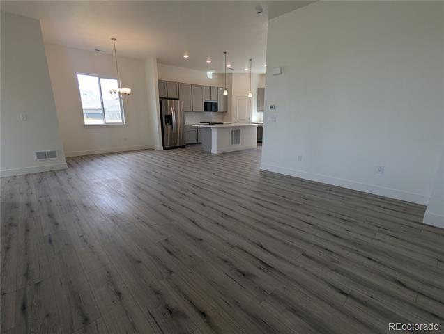 Foto del edificio - 5093 McKinnon Ct
