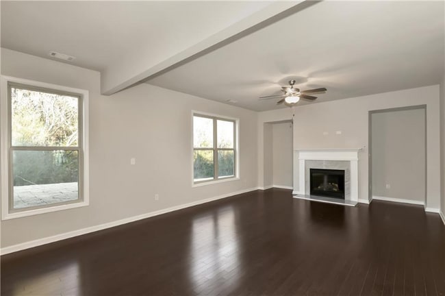 Building Photo - 4810 Frontier Dr