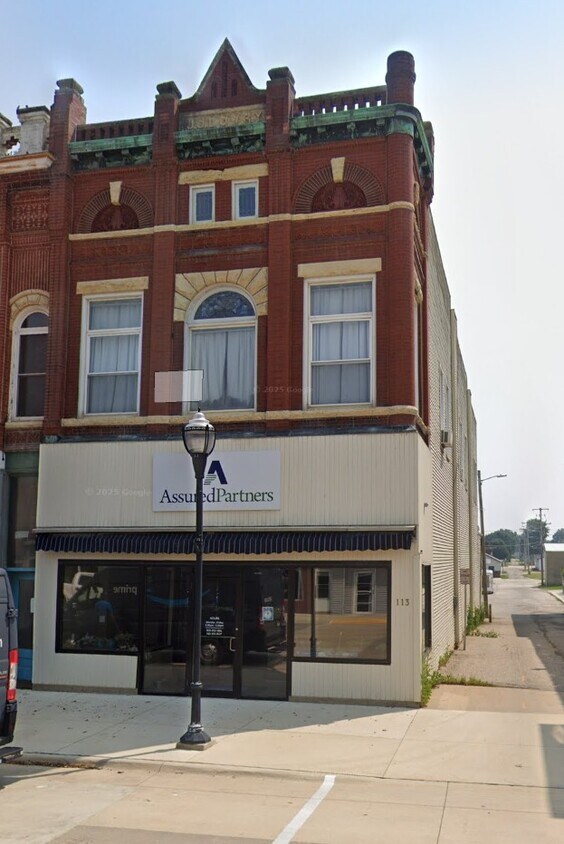 Foto principal - 113 N Elm St