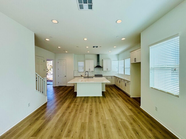 Foto del edificio - 27366 Hyland Ct