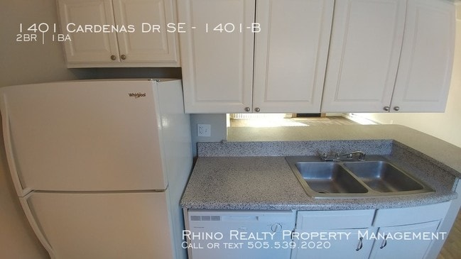 Building Photo - 1401 Cardenas Dr SE