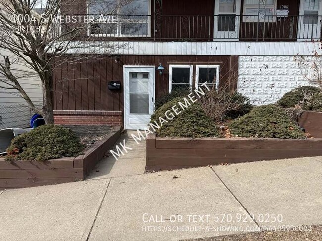 Building Photo - 1004 S Webster Ave
