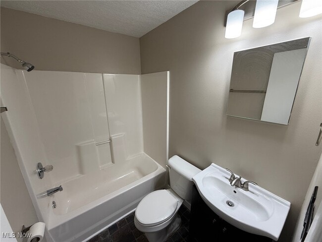 Foto del edificio - 2465 Warren Pkwy